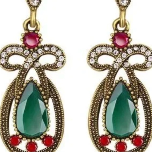 Jewelry, Jewelry, Jewelry BUNDLE - Picture 9 of 15